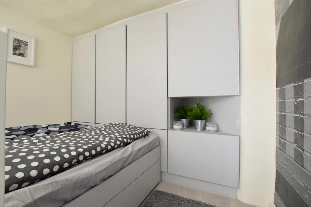 Budget Apartment By Hi5 - Krudy Street Budapest Room photo